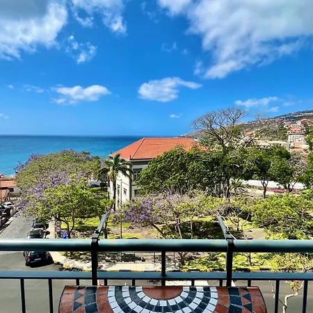 Amazing Sea Light Apartment, Close To The Beach. Daire