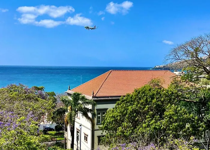 Amazing Sea Light Apartment, Close To The Beach.