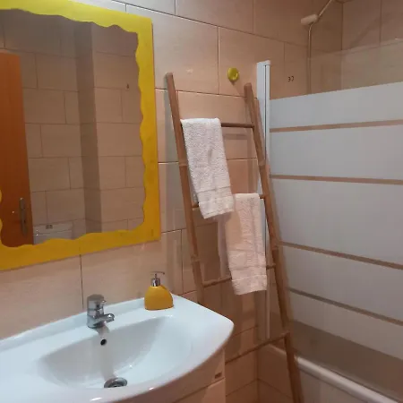 Amazing Sea Light Apartment, Close To The Beach. Апартаменты