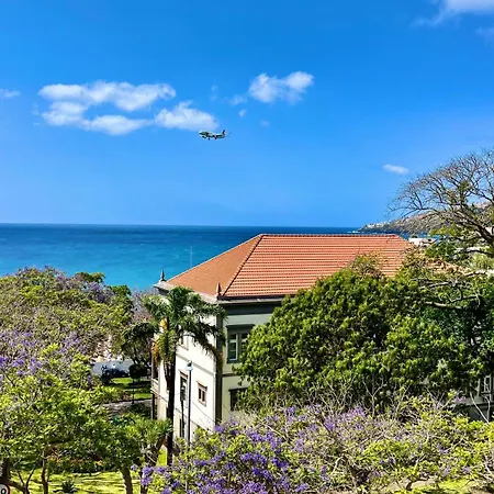 Amazing Sea Light Apartment, Close To The Beach.